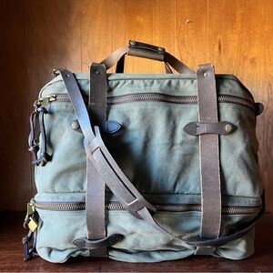 Filson “Talon Era” XL Outfitter Bag | Made in USA | Rare Otter Green